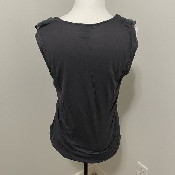 H&M Grey Ruffle Front Sleeveless Top - Size Large - Picture 2 of 2